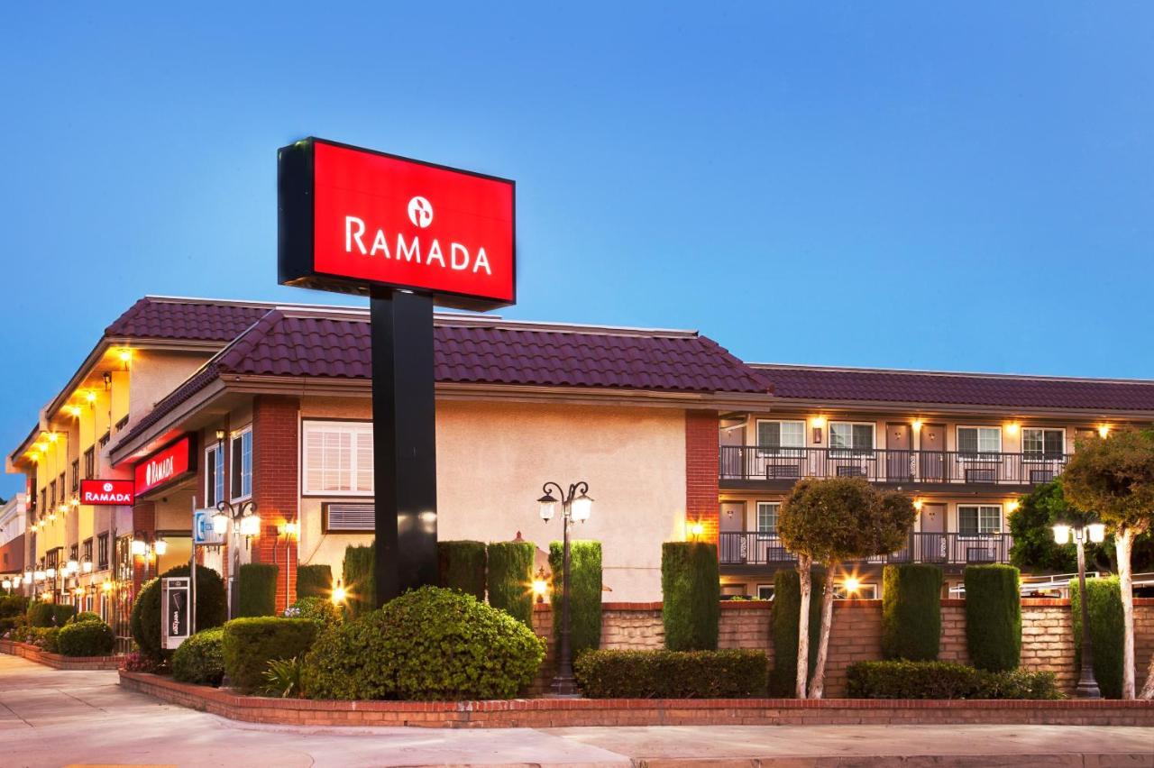 Hotel Ramada By Wyndham Pasadena Zewnętrze zdjęcie